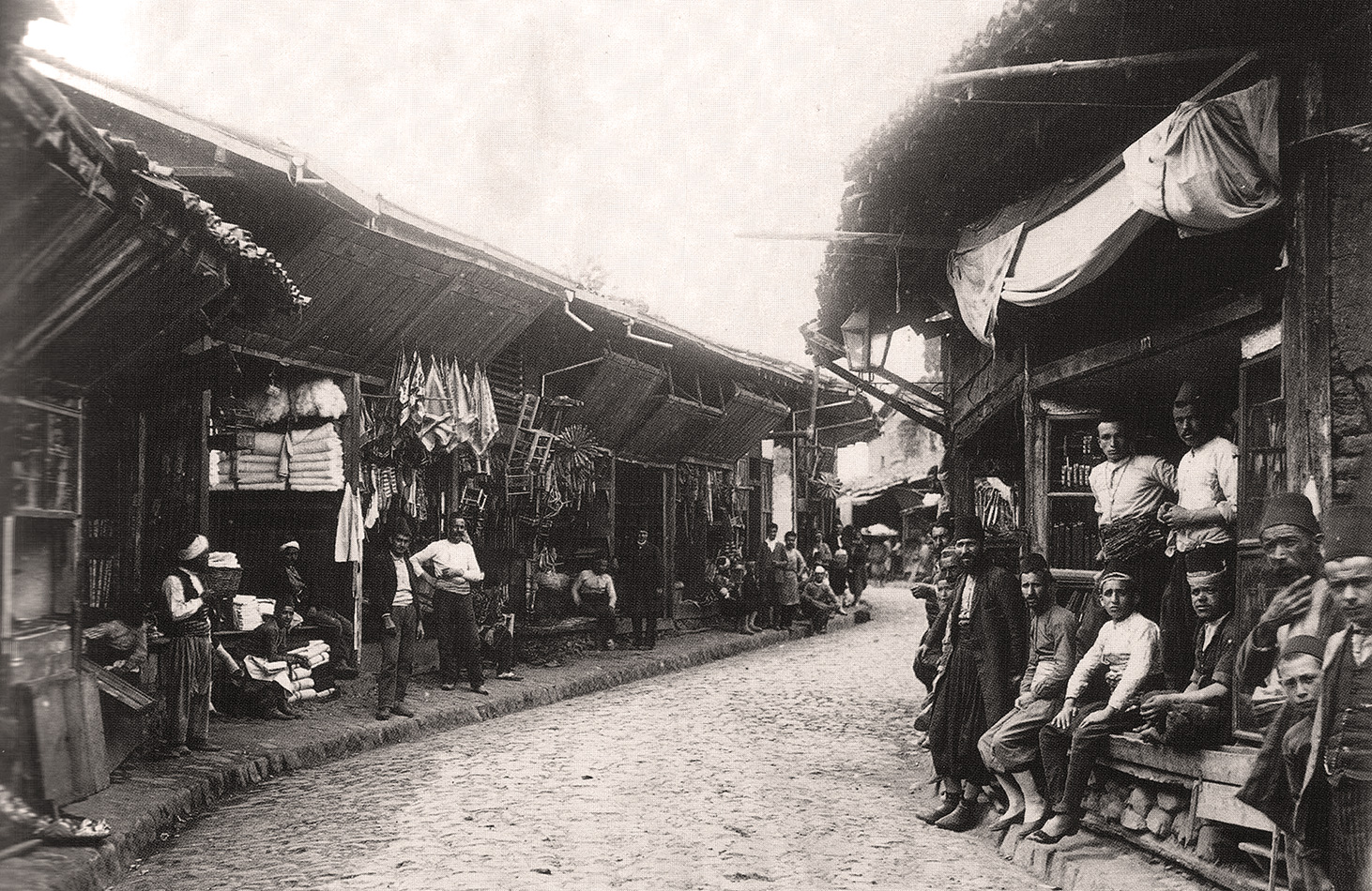 Okçular Çarşısı, 1894