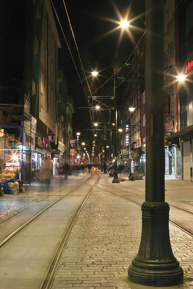 Cumhuriyet Caddesi - Demet Argun