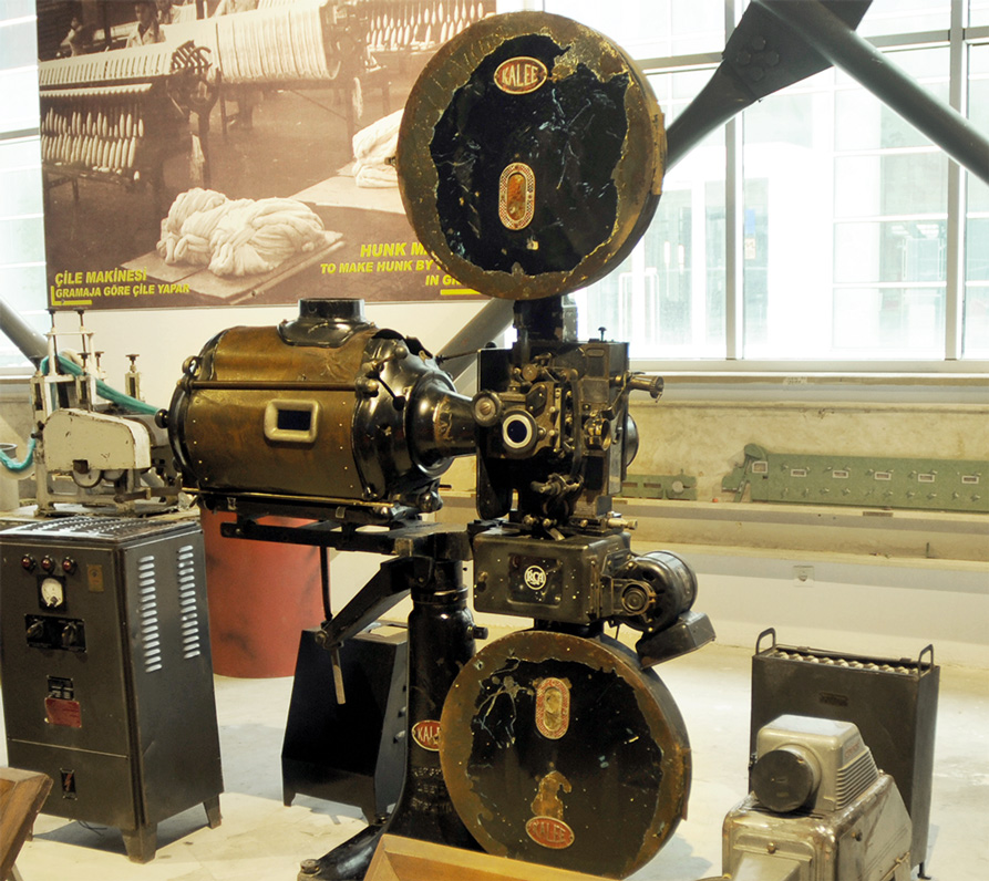 Merinos Fabrikası'nın film makinesi
