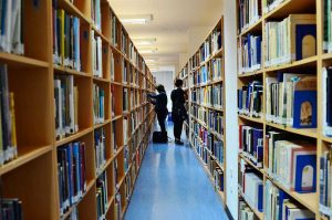 Uludağ Üniversitesi Merkez Kütüphanesi