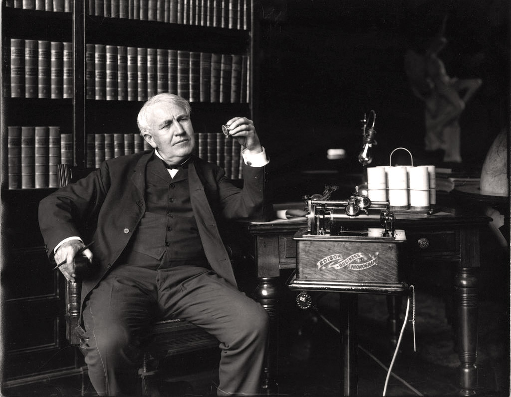 Edison in lab