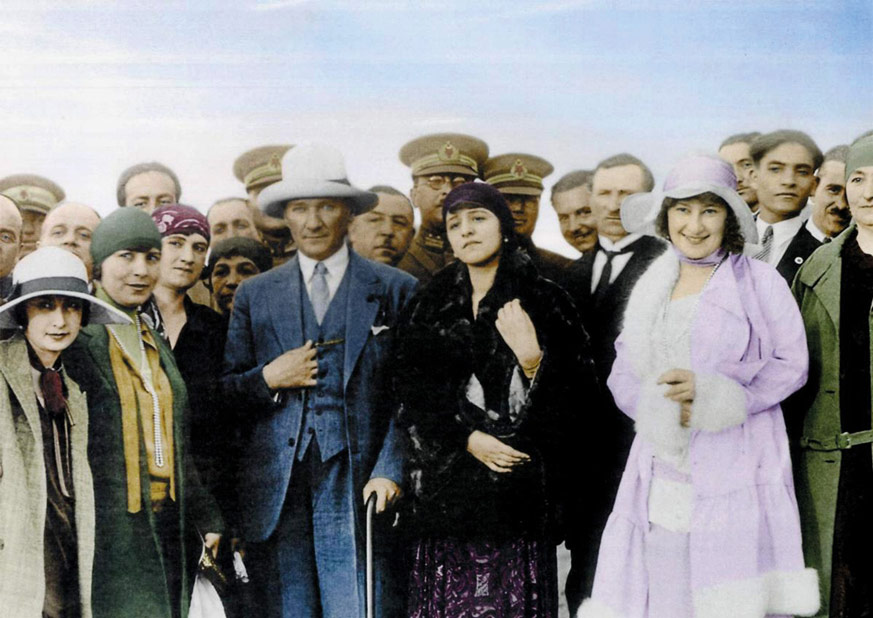 Cumhuriyet ve Atatürk