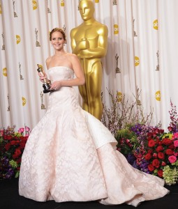 Genç yaşına rağmen Oscar’a 3 kez aday gösterilen Jennifer Lawrence (En İyi Kadın Oyuncu)