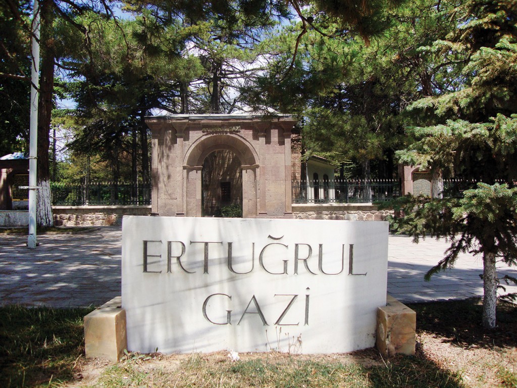 Söğüt'teki Ertuğrul Gazi Türbesi, Gökay Mutlu