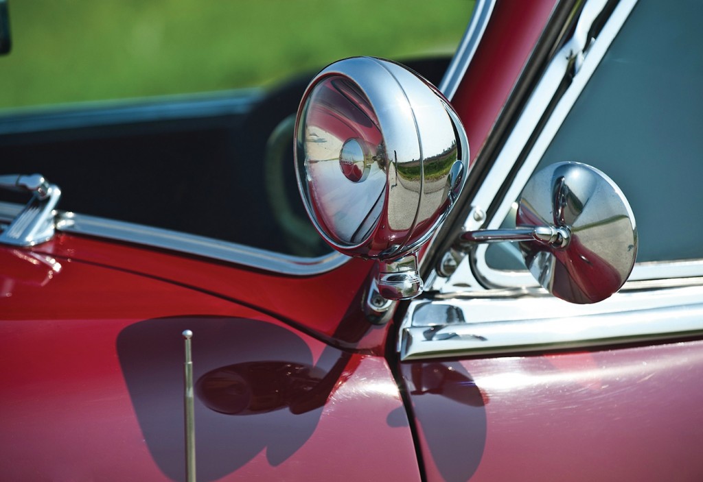 1942 Cadillac Series 62 Convertible Coupe