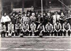 1974-1975 Kupa Galipleri Kupası çeyrek final ilk maçı Bursaspor - Dinamo-Kiev maçı öncesi Bursaspor'un kadrosu