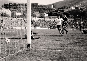 1980-1981 sezonunda tarihi maçlarından birisi - Bursaspor-5-0-Beşiktaş