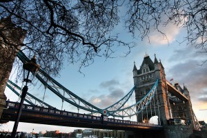 Londra, Özgür Çakır