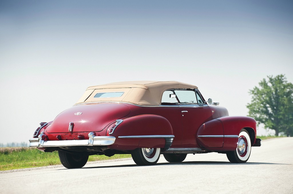 1942 Cadillac Series 62 Convertible Coupe