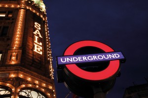 Londra, Özgür Çakır
