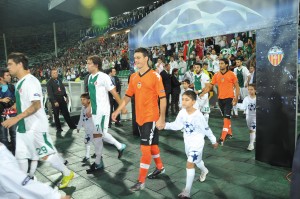 İLK ŞAMPİYONLAR LİGİ MAÇI - Bursaspor-0-4- Valencia - 2010