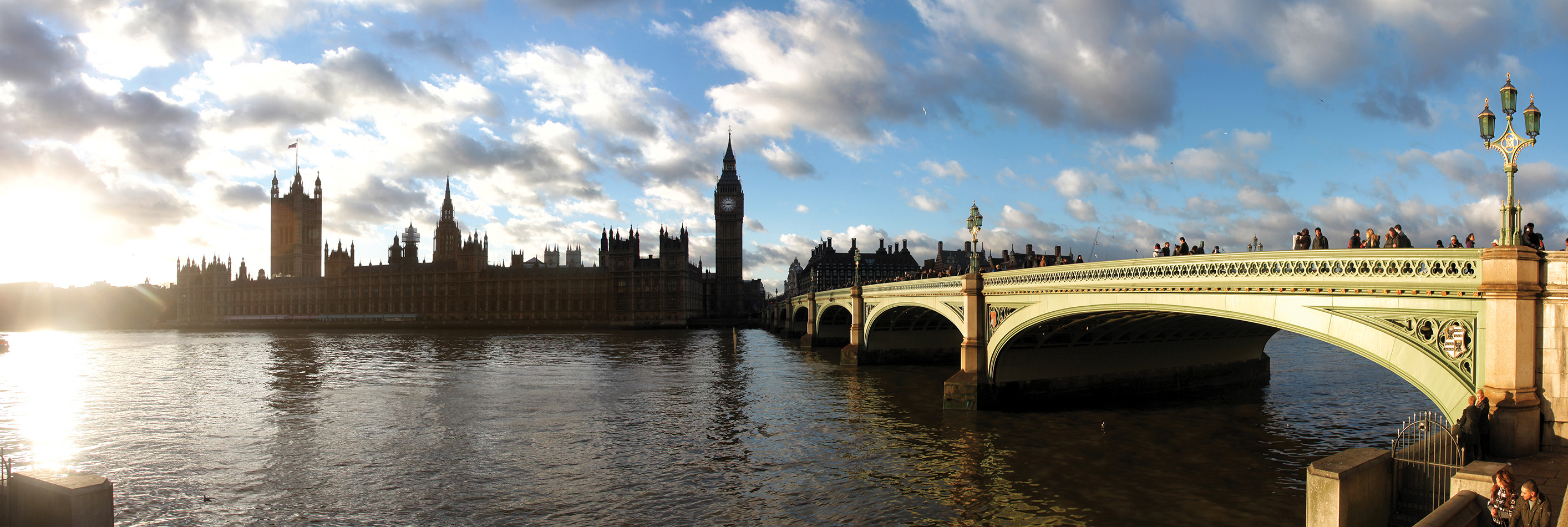 Londra, Özgür Çakır