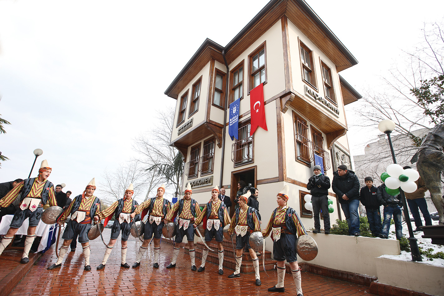 Bursa Pazarları / Nerede / Hangi gün / Osmangazi Yıldırım Nilüfer