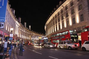 Londra, Özgür Çakır