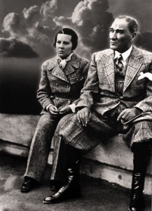 Sabiha Gökçen ve Mustafa Kemal Atatürk