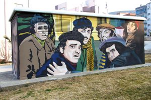 Venüs Şahin ve Çağla Cansın - Kuşadası