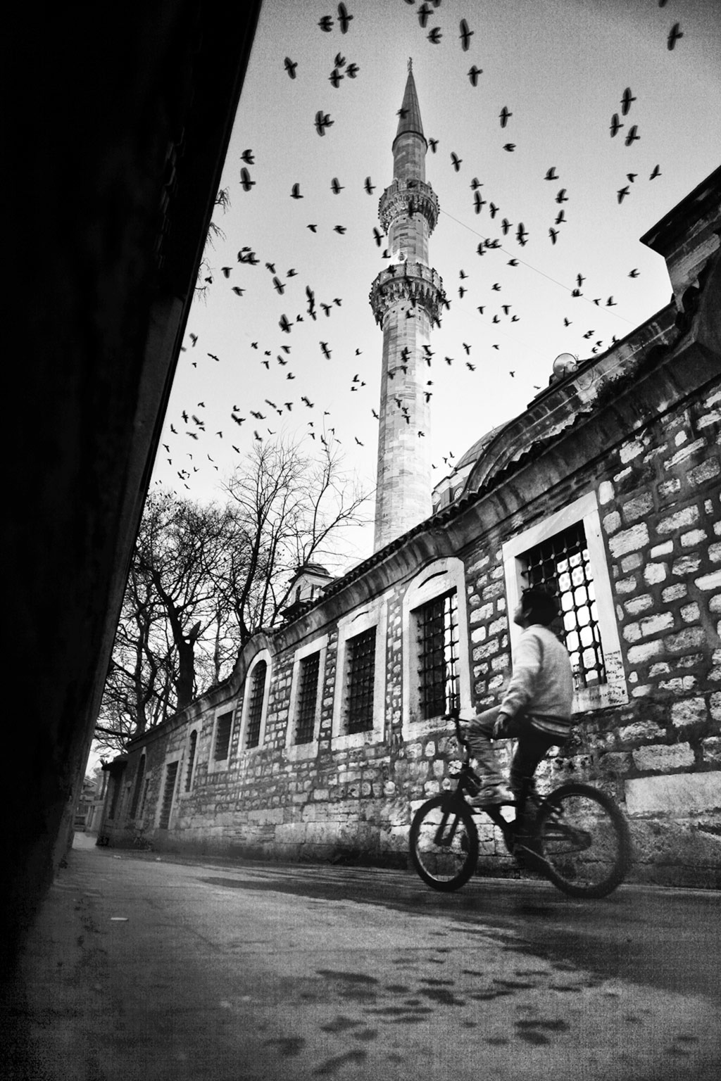 Ben ne zaman bir yazı yazmak istesem, sen gelip